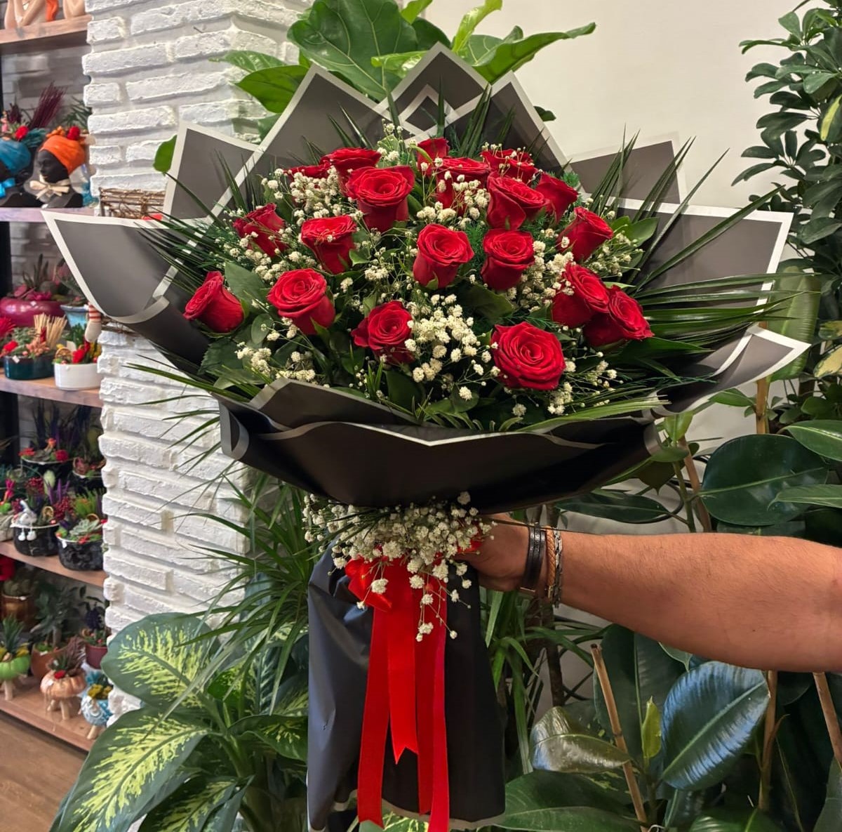 25-kirmizi-gul-buketi--39